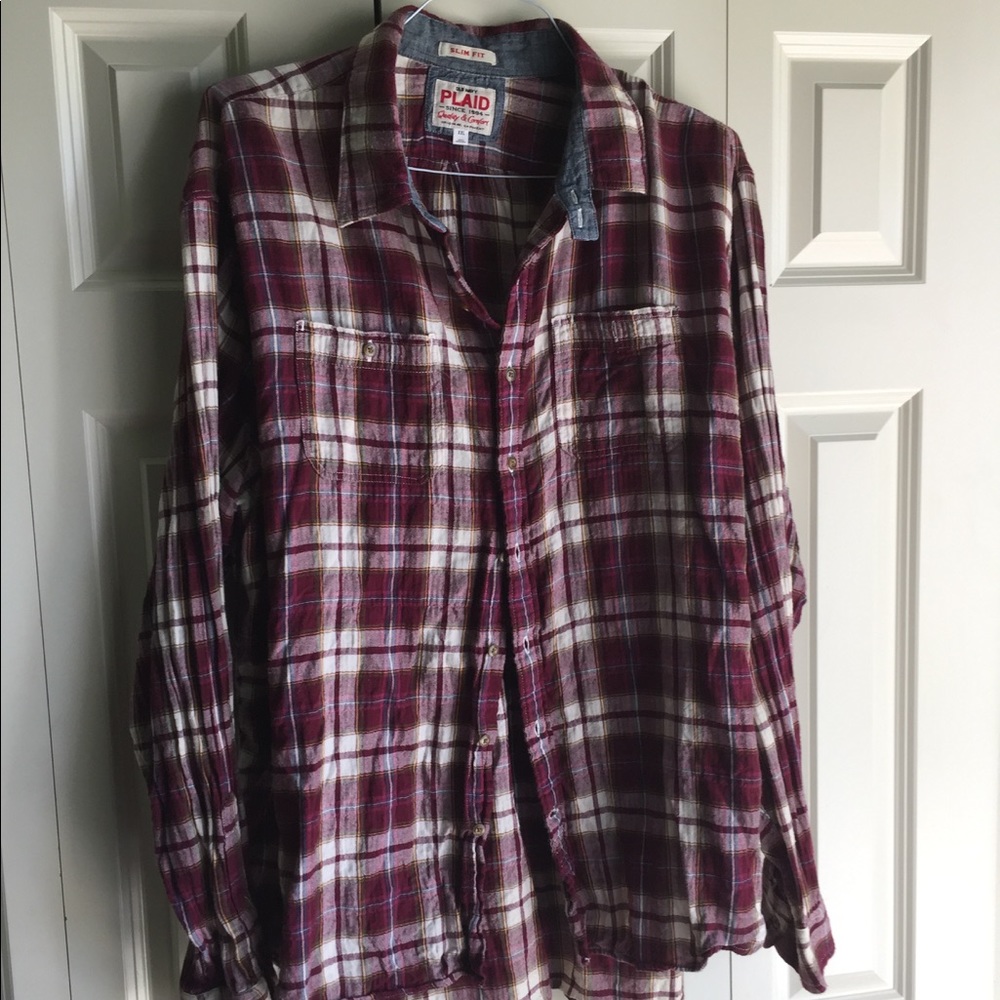 Old Navy plaid shirt
